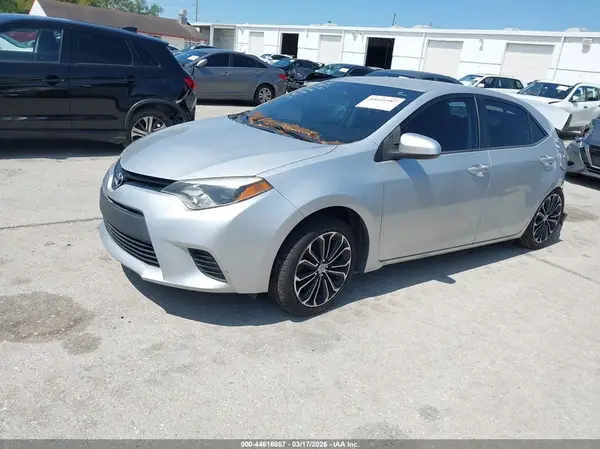 5YFBURHE0GP507367 2016 TOYOTA COROLLA - Image 2