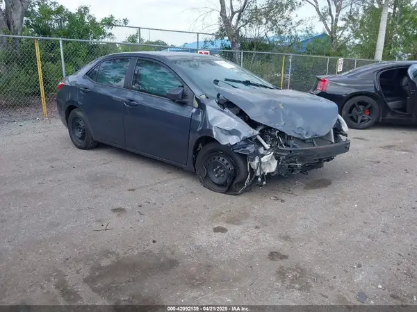 5YFBURHE0GP509135 2016 TOYOTA COROLLA - Image 1
