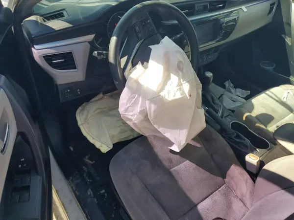 5YFBURHE0GP509698 2016 TOYOTA COROLLA - Image 8