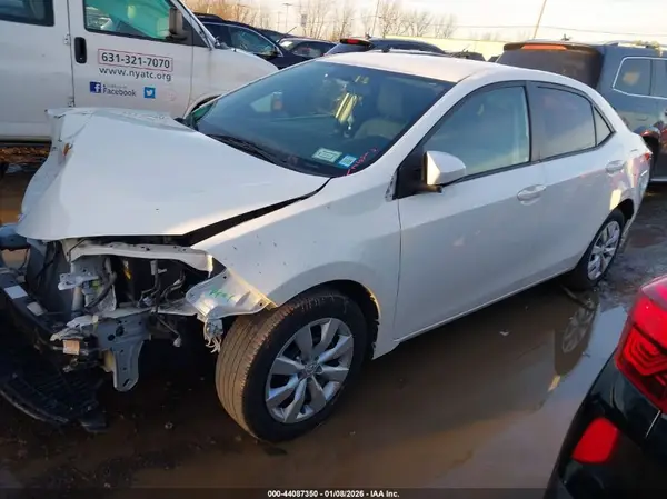 5YFBURHE0GP515811 2016 TOYOTA COROLLA - Image 2