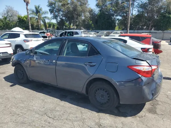 5YFBURHE0GP518563 2016 TOYOTA COROLLA - Image 2