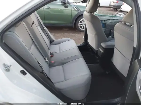5YFBURHE0GP518658 2016 TOYOTA COROLLA - Image 8