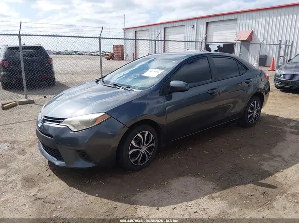 5YFBURHE0GP534732 2016 TOYOTA COROLLA - Image 2