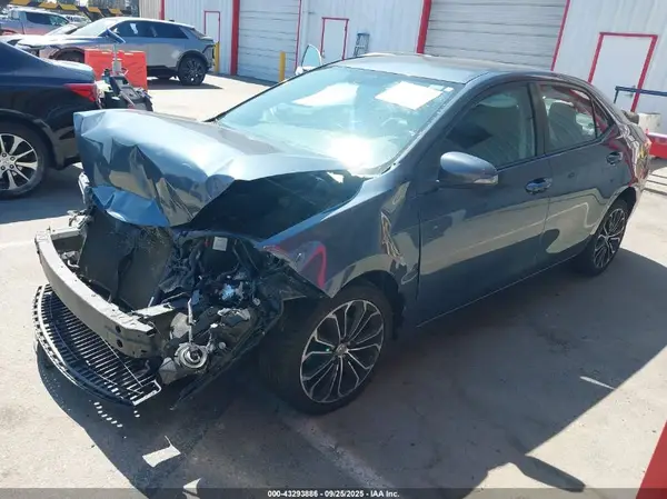 5YFBURHE0GP535301 2016 TOYOTA COROLLA - Image 2