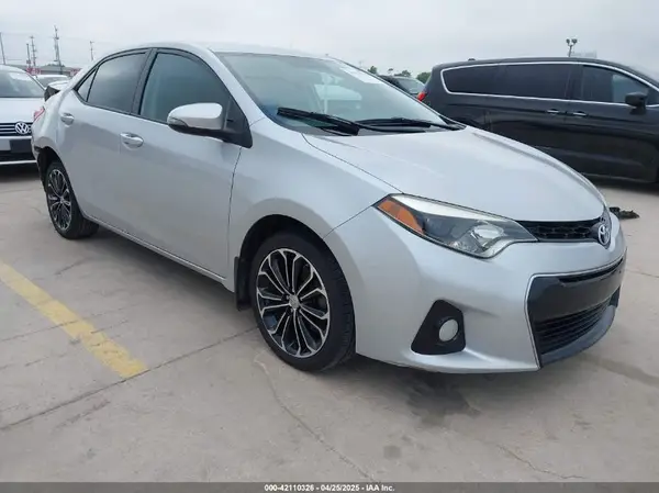 5YFBURHE0GP537520 2016 TOYOTA COROLLA - Image 1