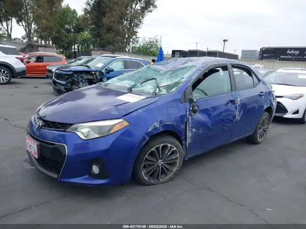 5YFBURHE0GP540272 2016 TOYOTA COROLLA - Image 2