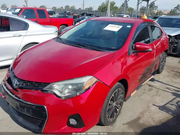5YFBURHE0GP553894 2016 TOYOTA COROLLA - Image 2