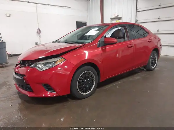 5YFBURHE0GP562773 2016 TOYOTA COROLLA - Image 2