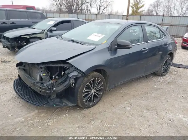 5YFBURHE0GP562871 2016 TOYOTA COROLLA - Image 2