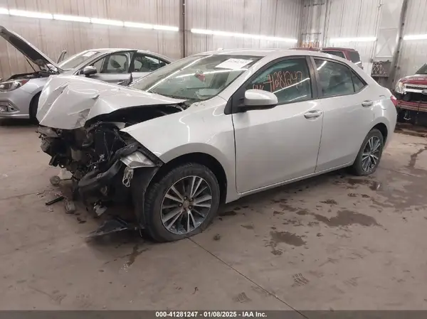 5YFBURHE0GP568136 2016 TOYOTA COROLLA - Image 2