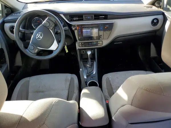 5YFBURHE0HP569191 2017 TOYOTA COROLLA - Image 8