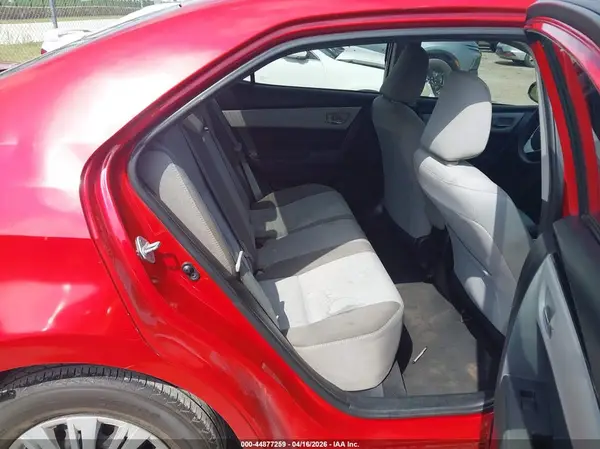 5YFBURHE0HP569529 2017 TOYOTA COROLLA - Image 8