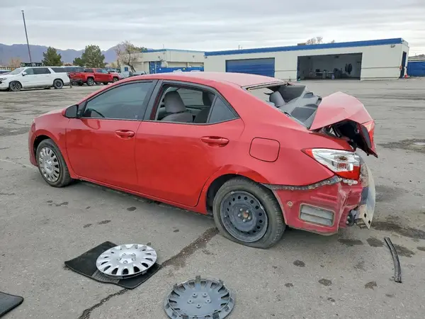 5YFBURHE0HP570194 2017 TOYOTA COROLLA - Image 2