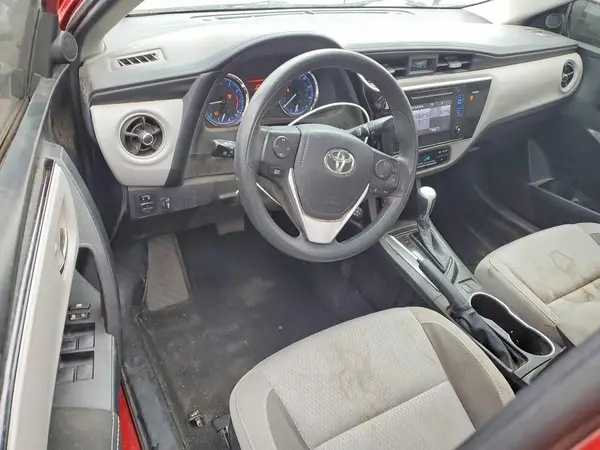 5YFBURHE0HP570194 2017 TOYOTA COROLLA - Image 8