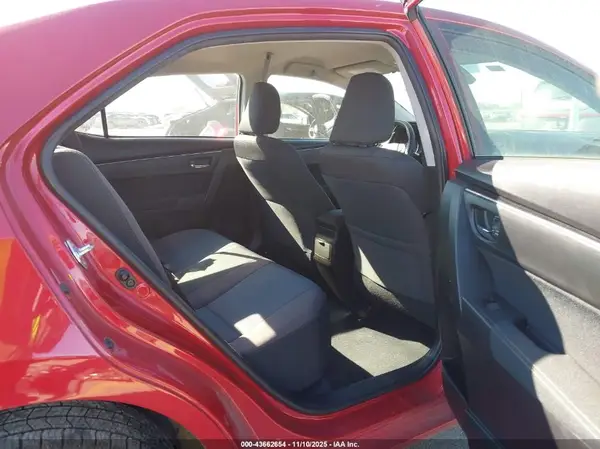 5YFBURHE0HP573189 2017 TOYOTA COROLLA - Image 8