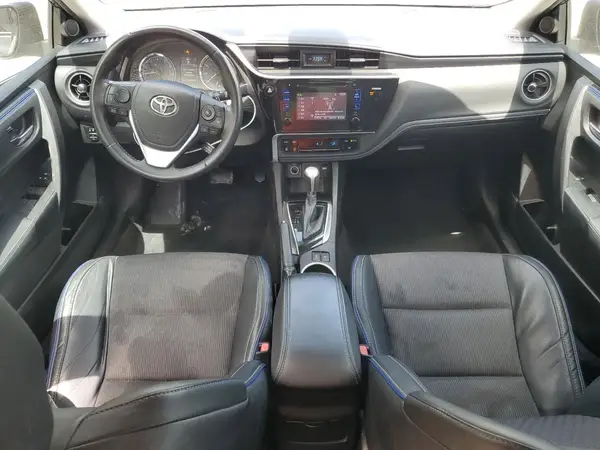 5YFBURHE0HP575542 2017 TOYOTA COROLLA - Image 8