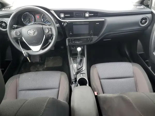 5YFBURHE0HP577307 2017 TOYOTA COROLLA - Image 8