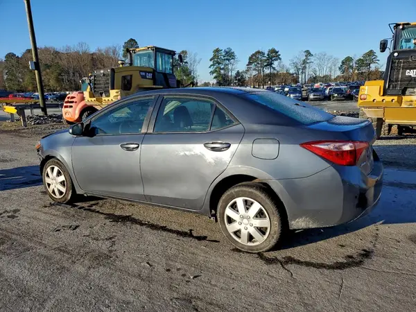 5YFBURHE0HP588517 2017 TOYOTA COROLLA - Image 2