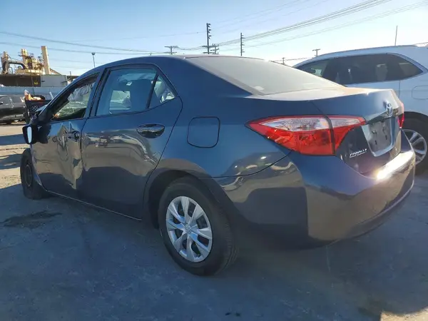 5YFBURHE0HP590302 2017 TOYOTA COROLLA - Image 2