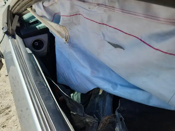 5YFBURHE0HP593264 2017 TOYOTA COROLLA - Image 8