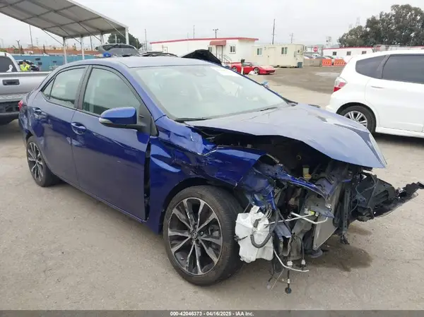 5YFBURHE0HP597282 2017 TOYOTA COROLLA - Image 1