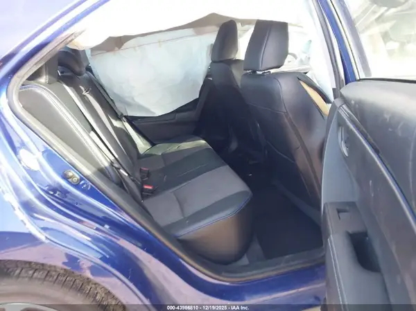 5YFBURHE0HP599923 2017 TOYOTA COROLLA - Image 8