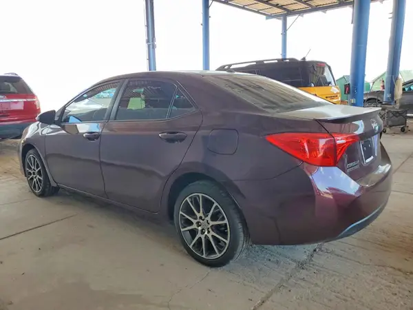 5YFBURHE0HP600312 2017 TOYOTA COROLLA - Image 2