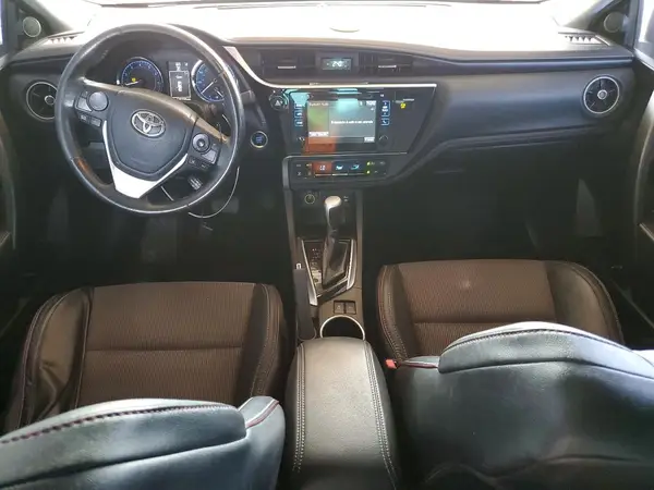 5YFBURHE0HP600312 2017 TOYOTA COROLLA - Image 8