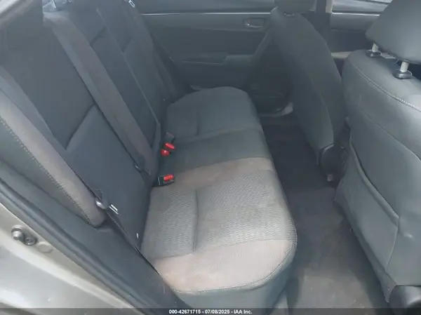 5YFBURHE0HP604814 2017 TOYOTA COROLLA - Image 8