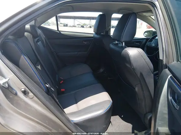5YFBURHE0HP608605 2017 TOYOTA COROLLA - Image 8