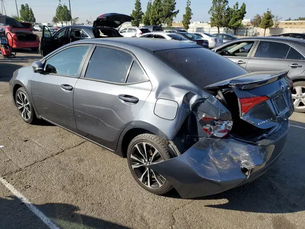 5YFBURHE0HP611598 2017 TOYOTA COROLLA - Image 2