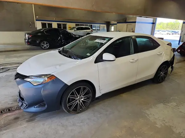 5YFBURHE0HP612069 2017 TOYOTA COROLLA - Image 1