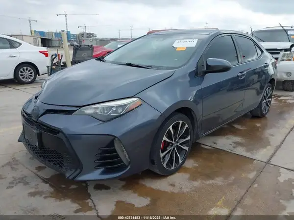 5YFBURHE0HP614873 2017 TOYOTA COROLLA - Image 2