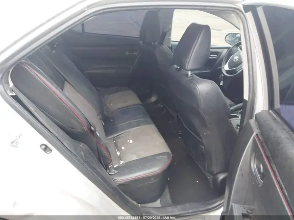5YFBURHE0HP616395 2017 TOYOTA COROLLA - Image 8