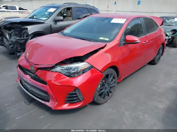 5YFBURHE0HP616462 2017 TOYOTA COROLLA - Image 2