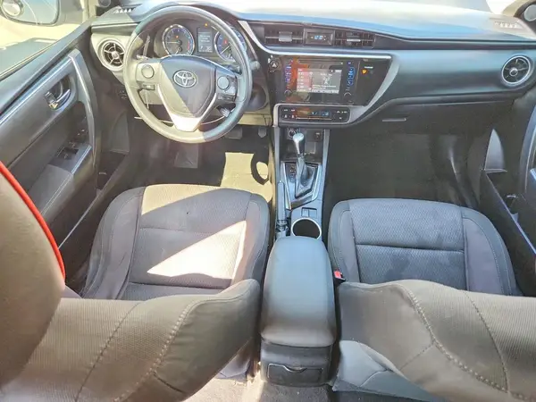 5YFBURHE0HP617305 2017 TOYOTA COROLLA - Image 8