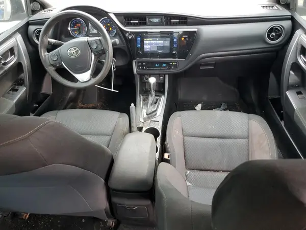 5YFBURHE0HP621029 2017 TOYOTA COROLLA - Image 8
