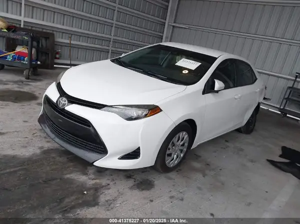 5YFBURHE0HP626294 2017 TOYOTA COROLLA - Image 2
