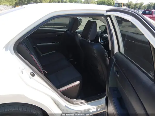 5YFBURHE0HP630233 2017 TOYOTA COROLLA - Image 8