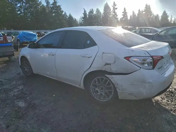 5YFBURHE0HP641328 2017 TOYOTA COROLLA - Image 2
