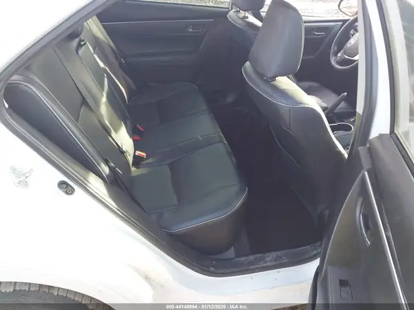 5YFBURHE0HP644018 2017 TOYOTA COROLLA - Image 8