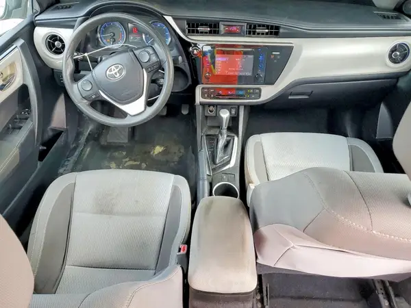 5YFBURHE0HP644312 2017 TOYOTA COROLLA - Image 8