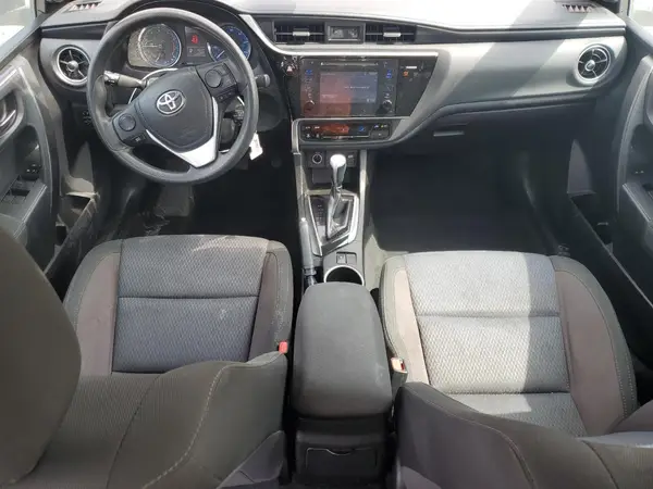 5YFBURHE0HP645900 2017 TOYOTA COROLLA - Image 8