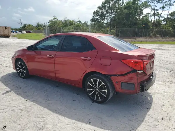 5YFBURHE0HP648893 2017 TOYOTA COROLLA - Image 2