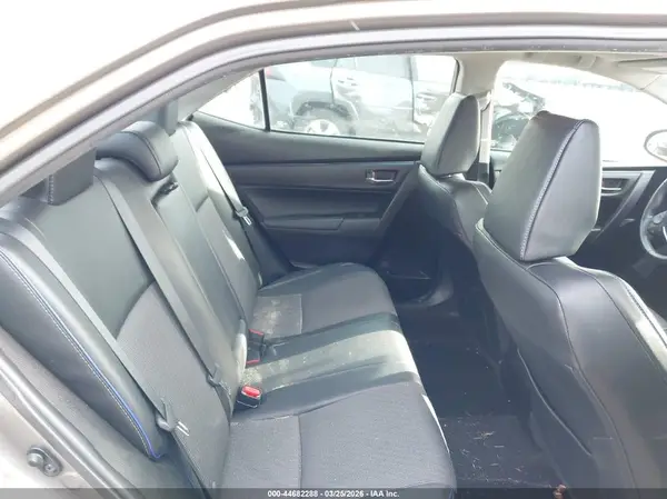 5YFBURHE0HP649770 2017 TOYOTA COROLLA - Image 8
