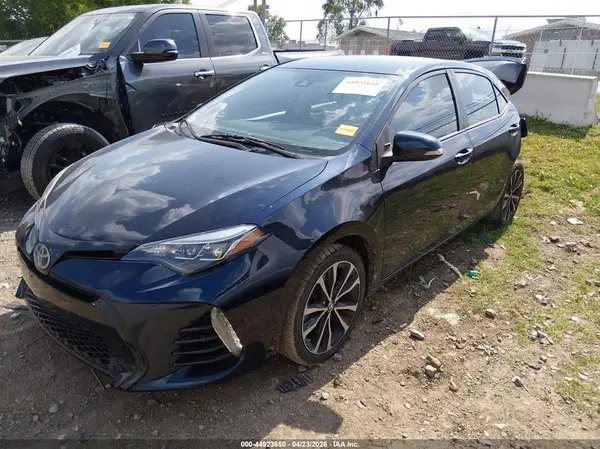 5YFBURHE0HP652331 2017 TOYOTA COROLLA - Image 2