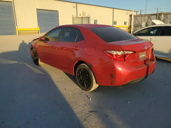 5YFBURHE0HP653186 2017 TOYOTA COROLLA - Image 2