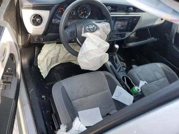 5YFBURHE0HP654192 2017 TOYOTA COROLLA - Image 8