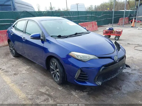 5YFBURHE0HP660008 2017 TOYOTA COROLLA - Image 1