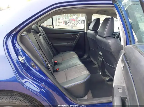 5YFBURHE0HP660008 2017 TOYOTA COROLLA - Image 8